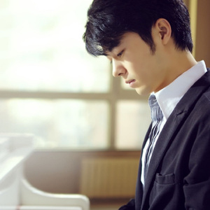 男人和黑丝袜女人日皮视频
